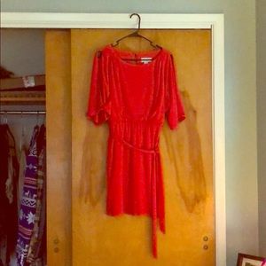 Red cocktail dress Jessica Simpson